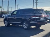 Used 2024 Lincoln Navigator Premiere image 3
