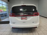 Certified 2024 Chrysler Pacifica Pinnacle image 5