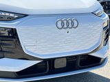 New 2025 Audi Q6 e-tron Prestige image 2