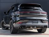 Certified 2025 Porsche Cayenne image 3