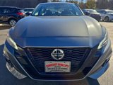 Used 2022 Nissan Altima 2.5 SR w/ Midnight Edition Package image 2
