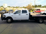 Used 2019 RAM 3500 Tradesman w/ Chrome Appearance Group image 4