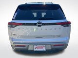 New 2025 Nissan Pathfinder Platinum image 5