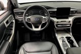 Used 2022 Ford Explorer XLT w/ Equipment Group 202A image 5