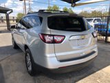 Used 2015 Chevrolet Traverse LT image 4