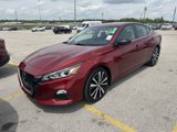 Used 2020 Nissan Altima 2.5 SR w/ Premium Package image 2