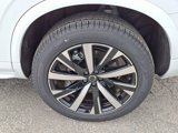 New 2025 Volvo XC90 B5 Core w/ Protection Package Premier image 5