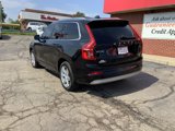 Used 2022 Volvo XC90 T6 Momentum w/ Climate Package image 4