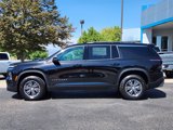 New 2026 Chevrolet Traverse LT w/ Enhanced Driving Package image 2