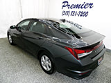 Used 2021 Hyundai Elantra SE image 4