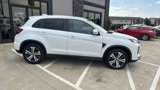 Used 2021 Mitsubishi Outlander Sport Black Edition image 3