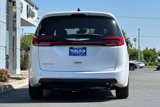 New 2025 Chrysler Pacifica Select image 5