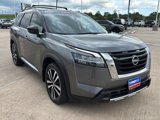 Used 2023 Nissan Pathfinder Platinum image 4
