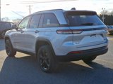 New 2025 Jeep Grand Cherokee Limited w/ Black Appearance Package image 3