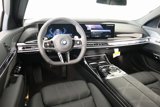 New 2025 BMW 750e xDrive image 2