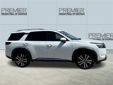 New 2025 Nissan Pathfinder Platinum image 4