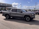 Used 2024 Nissan Frontier SL image 6