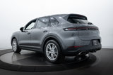 Certified 2025 Porsche Cayenne image 3