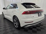 Used 2024 Audi Q8 Prestige w/ Prestige Package image 4