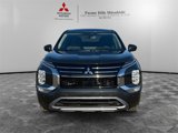 New 2025 Mitsubishi Outlander SE image 2