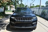 Used 2024 Jeep Grand Cherokee Limited image 3