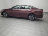 Used 2023 Nissan Altima 2.5 SV image 3