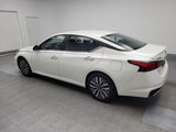 Used 2023 Nissan Altima 2.5 SV image 3