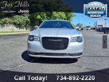 Used 2023 Chrysler 300 S image 2