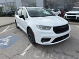 New 2025 Chrysler Pacifica Premium image 3