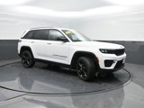 Used 2023 Jeep Grand Cherokee Altitude image 4