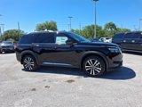 New 2025 Nissan Pathfinder Platinum image 2