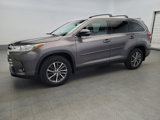 Used 2019 Toyota Highlander XLE image 2