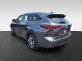 Used 2020 Toyota Highlander XLE image 4