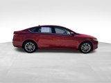 Certified 2020 Ford Fusion SE image 4