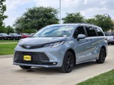 Certified 2025 Toyota Sienna XLE Woodland Edition image 3