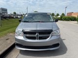 Used 2016 Dodge Grand Caravan SE w/ Quick Order Package 29E SE image 2