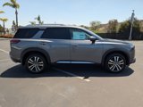 New 2025 Nissan Pathfinder Platinum image 4