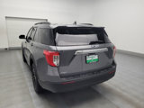 Used 2023 Ford Explorer XLT image 5