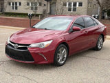 Used 2017 Toyota Camry SE image 2