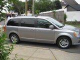 Used 2019 Dodge Grand Caravan SXT image 4