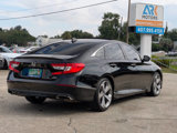 Used 2018 Honda Accord Touring image 3