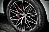 Used 2024 Porsche Macan S image 3