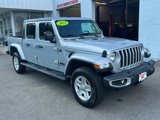 Used 2023 Jeep Gladiator Sport image 2