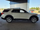 Used 2024 Ford Explorer Platinum w/ Technology Package image 2