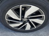 New 2025 Volkswagen Atlas SE image 5
