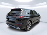 New 2025 Mitsubishi Outlander SE image 3