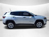 New 2025 Jeep Compass Sport image 3