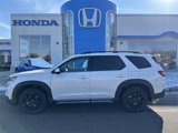 New 2025 Honda Pilot Touring image 2