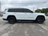 Used 2023 Jeep Grand Cherokee L Laredo image 5