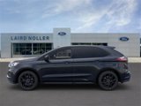 Used 2024 Ford Edge SE w/ Black Appearance Package image 3